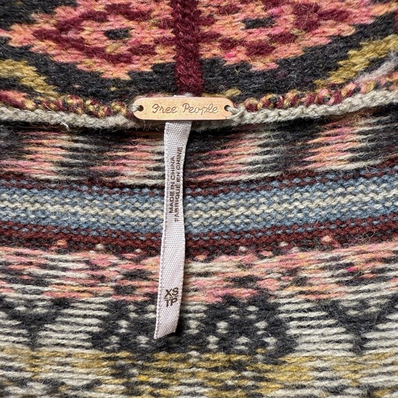 Free People Sweater Womens XS Wool Blend Boho Fuzzy Fair Isle Cardigan Pullover - Picture 2 of 12